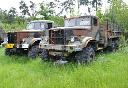 All-terrain heavy truck Kraz 255b